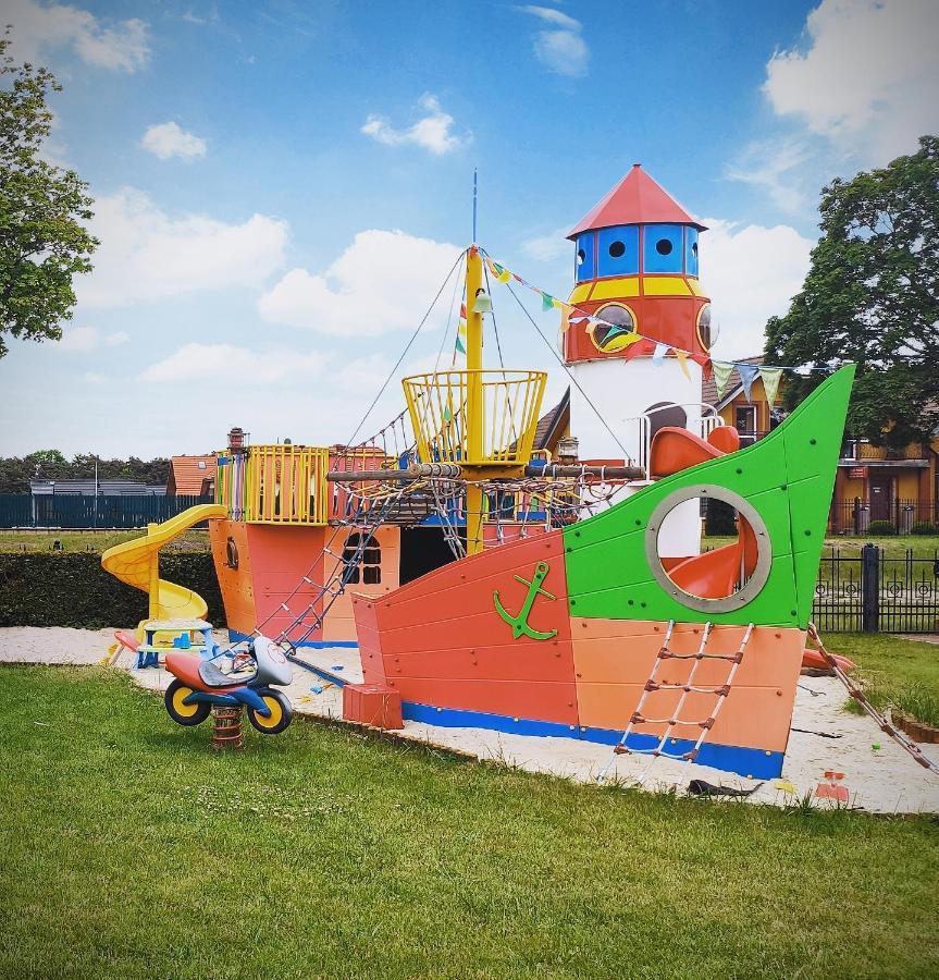 Pokoje Goscinne Jolka Łeba Exterior foto