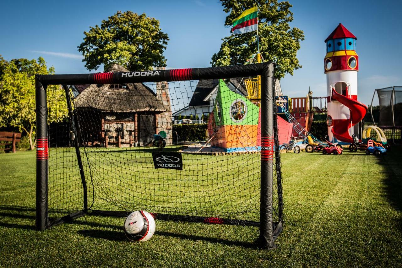 Pokoje Goscinne Jolka Łeba Exterior foto