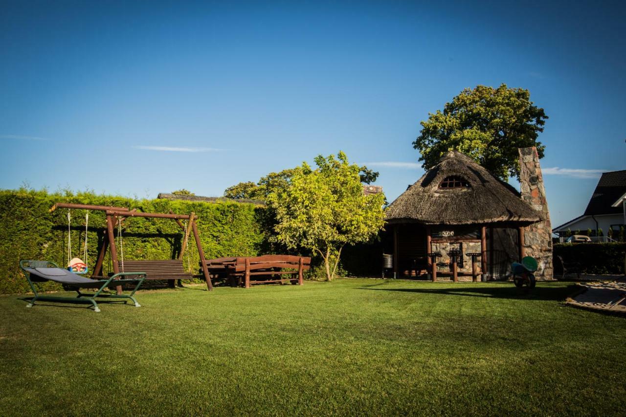 Pokoje Goscinne Jolka Łeba Exterior foto